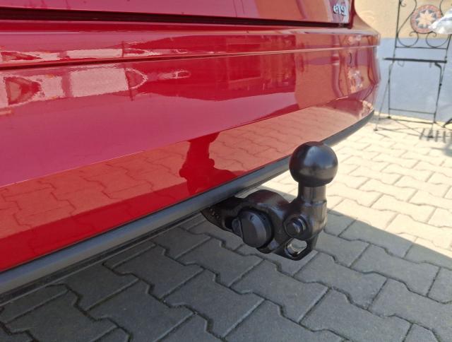 Volkswagen / Golf Variant / Rot / Ltd People AHK / Red Kings / , Beispielbilder, ggf. teilweise mit Sonderausstattung