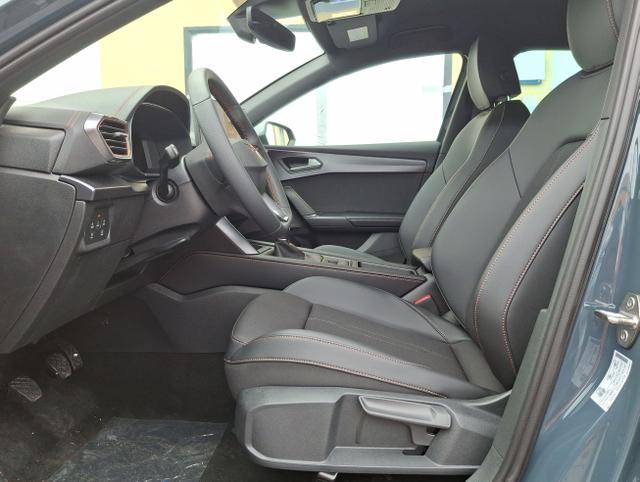 Cupra / Leon Sportstourer / Blau / Basis / / , Beispielbilder, ggf. teilweise mit Sonderausstattung