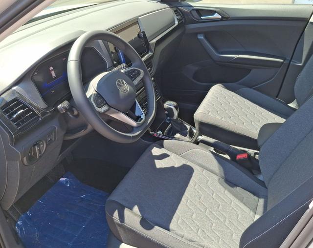 Volkswagen / T-Cross / Grau / Life / / , Beispielbilder, ggf. teilweise mit Sonderausstattung