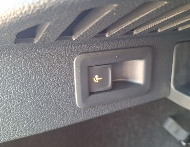 Skoda / Kamiq / Schwarz / Monte Carlo AHK / / , Beispielbilder, ggf. teilweise mit Sonderausstattung