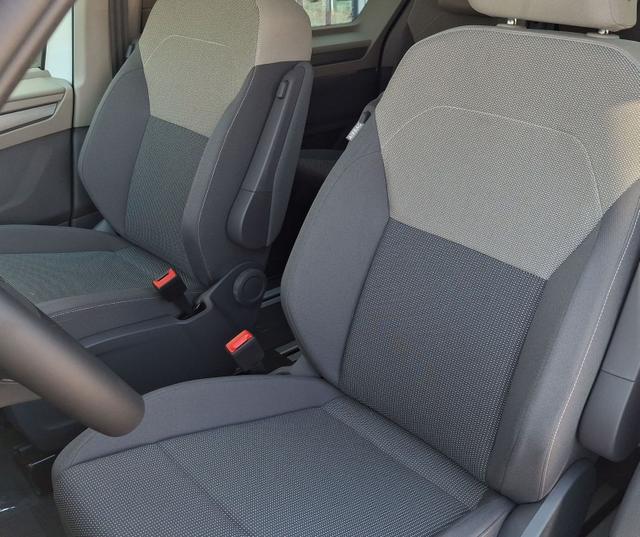 Volkswagen / T7 Multivan / Weiß / Edition Easy Open Travel / / , Beispielbilder, ggf. teilweise mit Sonderausstattung