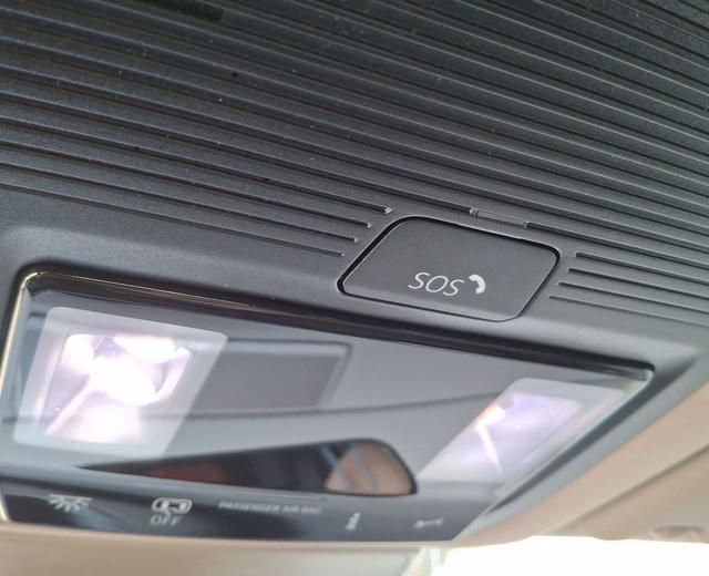 Volkswagen / T7 Multivan / Weiß / Edition Easy Open Travel / / , Beispielbilder, ggf. teilweise mit Sonderausstattung