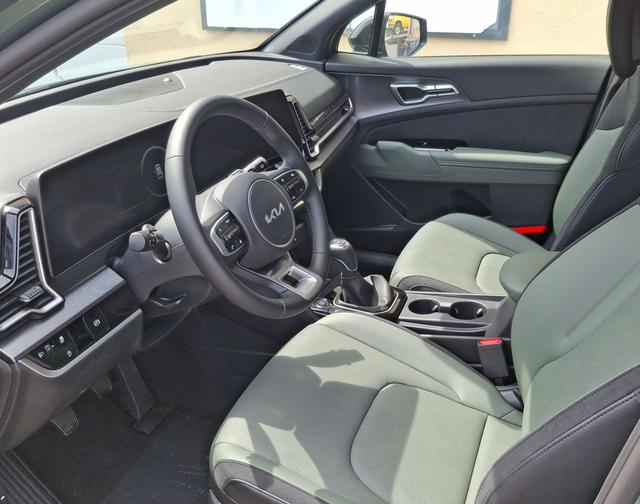 Kia / Sportage / Grün / Edition 30 / / , Beispielbilder, ggf. teilweise mit Sonderausstattung