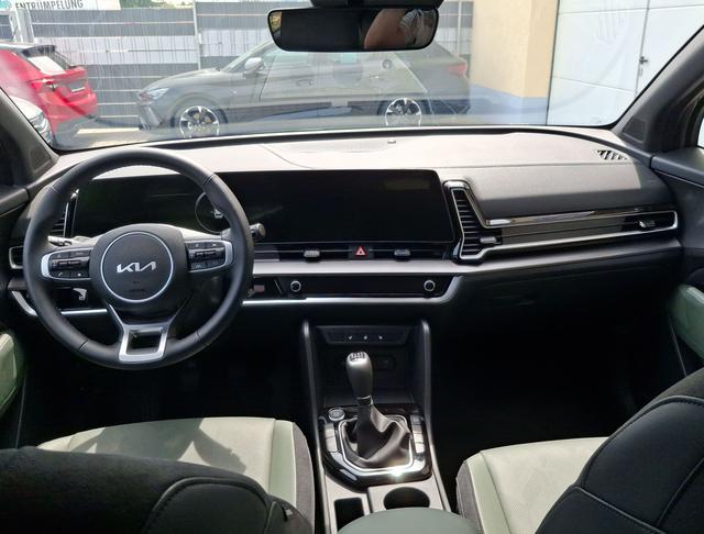 Kia / Sportage / Grün / Edition 30 / / , Beispielbilder, ggf. teilweise mit Sonderausstattung