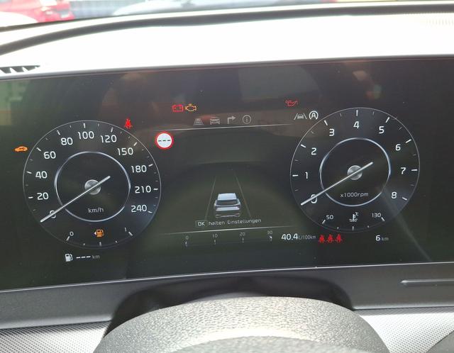 Kia / Sportage / Grün / Edition 30 / / , Beispielbilder, ggf. teilweise mit Sonderausstattung