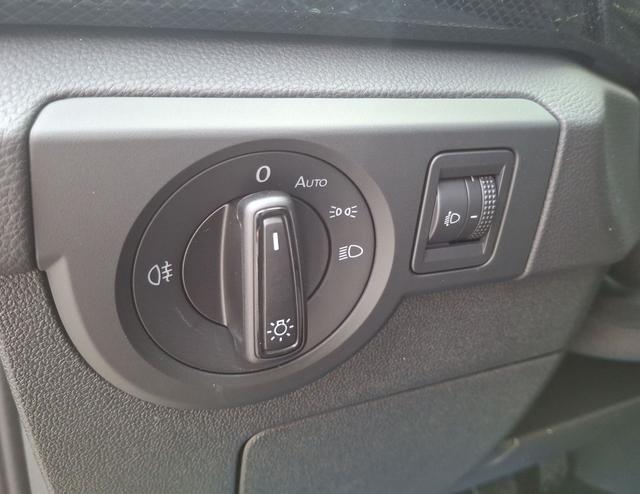 Volkswagen / T-Cross / Schwarz / Limited Life / / , Beispielbilder, ggf. teilweise mit Sonderausstattung