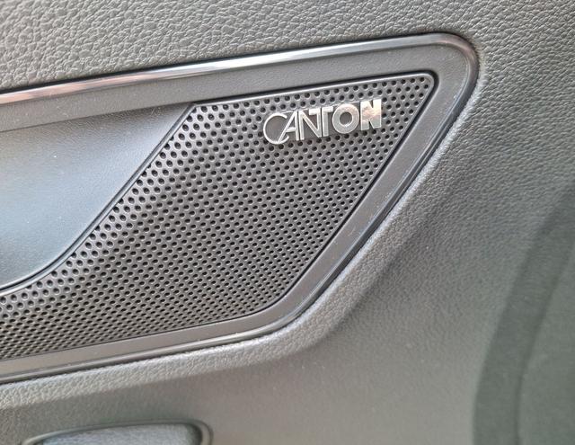 Skoda / Karoq / Grau / Sportline +AHK / / , Beispielbilder, ggf. teilweise mit Sonderausstattung