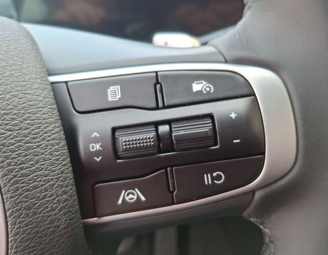 Kia / Sportage / Grau / Exklusive / / , Beispielbilder, ggf. teilweise mit Sonderausstattung
