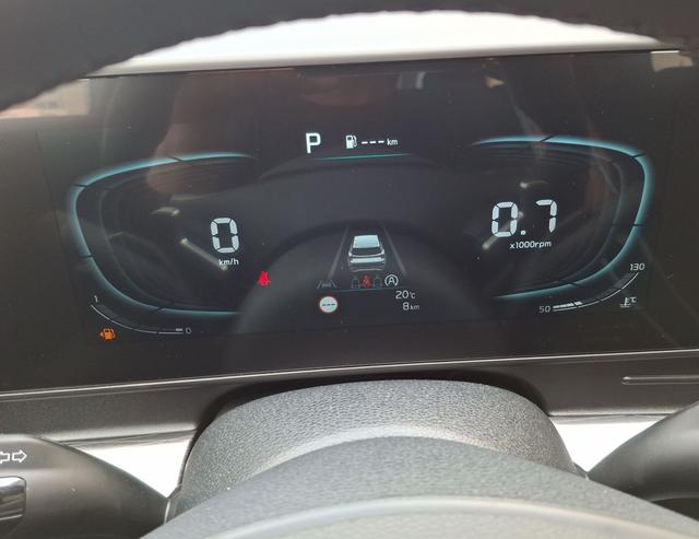 Kia / Sportage / Grau / Exklusive / / , Beispielbilder, ggf. teilweise mit Sonderausstattung
