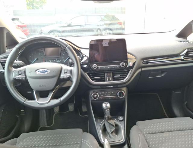 Ford / Fiesta / / / / 