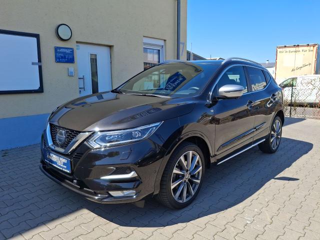 Nissan Qashqai - Tekna + P-Dach Leder 8 fach Bereift
