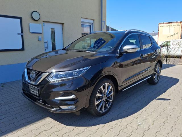 Nissan Qashqai - Tekna + P-Dach Leder 8 fach Bereift