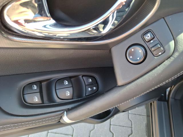Nissan / Qashqai / / / / 