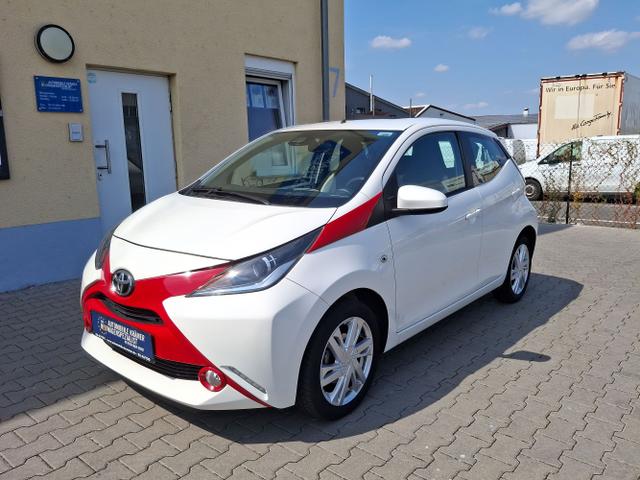 Toyota Aygo - x-play touch Business