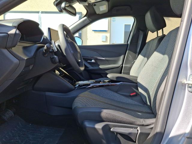 Peugeot / 2008 / Silber / Allure / Selektion Grey / , Beispielbilder, ggf. teilweise mit Sonderausstattung