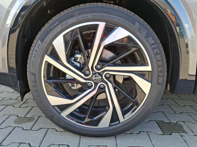 Nissan / Qashqai / Grau / Tekna + / / , Beispielbilder, ggf. teilweise mit Sonderausstattung
