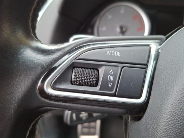 Audi / SQ5 / / / / 