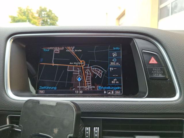 Audi / SQ5 / / / / 