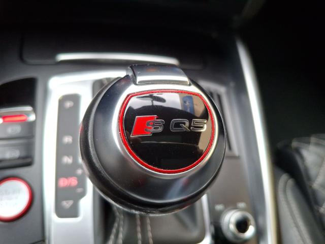 Audi / SQ5 / / / / 