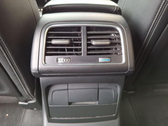 Audi / SQ5 / / / / 