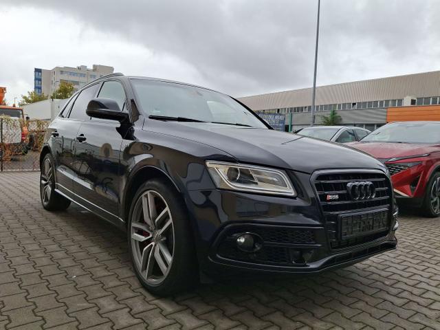 Audi / SQ5 / / / / 