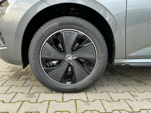 Skoda / Kamiq / Grau / Monte Carlo / Graphite Grau / , Beispielbilder, ggf. teilweise mit Sonderausstattung