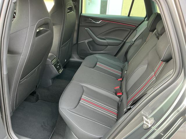 Skoda / Kamiq / Grau / Monte Carlo / Graphite Grau / , Beispielbilder, ggf. teilweise mit Sonderausstattung