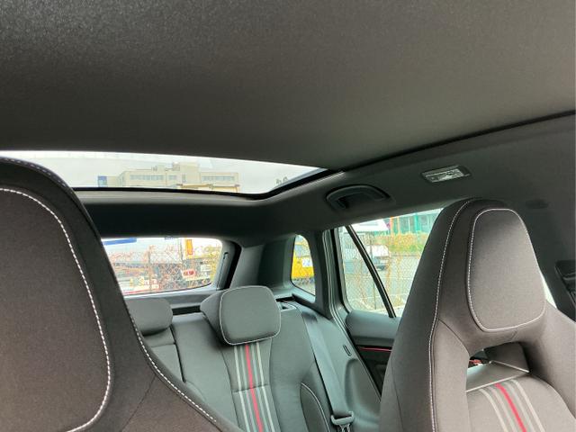 Skoda / Kamiq / Grau / Monte Carlo / Graphite Grau / , Beispielbilder, ggf. teilweise mit Sonderausstattung