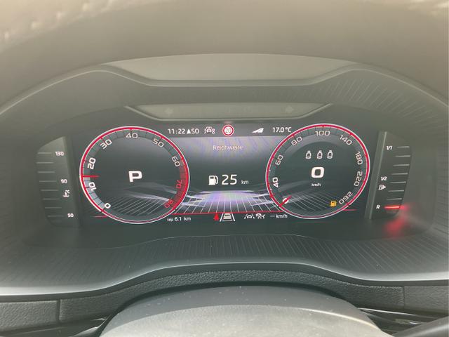 Skoda / Karoq / Grau / Sportline / Graphite Grau / , Beispielbilder, ggf. teilweise mit Sonderausstattung