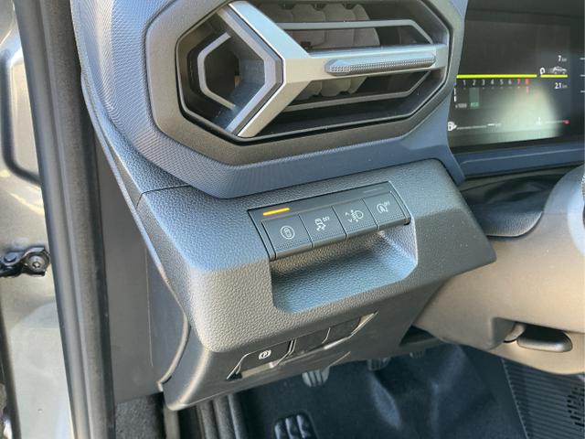 Dacia / Duster / Grau / Journey / Graphite Grau / , Beispielbilder, ggf. teilweise mit Sonderausstattung