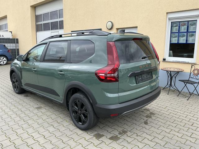 Dacia / Jogger / Grün / Extreme 5 Sitzer / Dusty Green / , Beispielbilder, ggf. teilweise mit Sonderausstattung