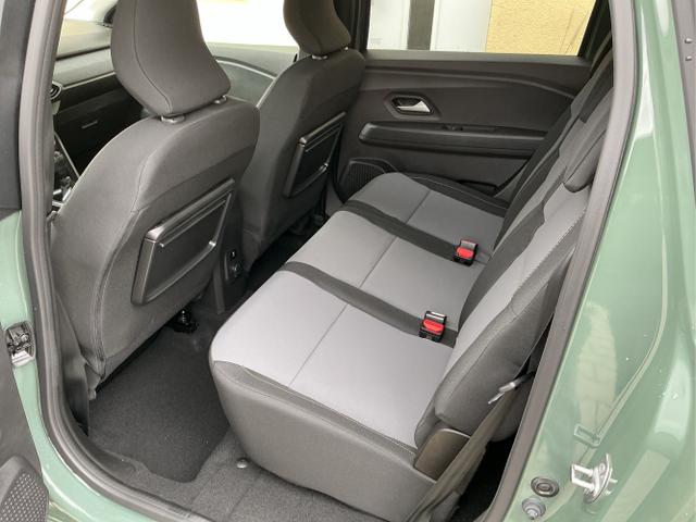 Dacia / Jogger / Grün / Extreme 5 Sitzer / Dusty Green / , Beispielbilder, ggf. teilweise mit Sonderausstattung