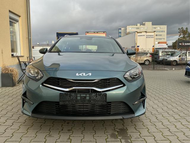Kia / Ceed / Grau / Spin / Yucca Steel Grey / , Beispielbilder, ggf. teilweise mit Sonderausstattung