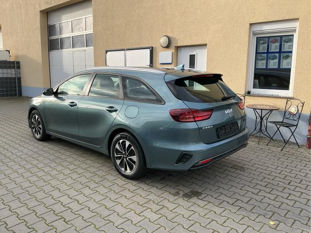Kia / Ceed / Grau / Spin / Yucca Steel Grey / , Beispielbilder, ggf. teilweise mit Sonderausstattung