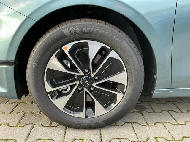 Kia / Ceed / Grau / Spin / Yucca Steel Grey / , Beispielbilder, ggf. teilweise mit Sonderausstattung
