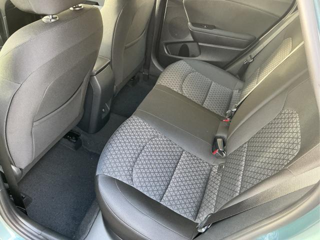 Kia / Ceed / Grau / Spin / Yucca Steel Grey / , Beispielbilder, ggf. teilweise mit Sonderausstattung