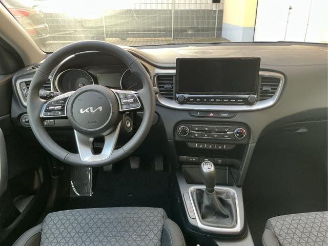Kia / Ceed / Grau / Spin / Yucca Steel Grey / , Beispielbilder, ggf. teilweise mit Sonderausstattung