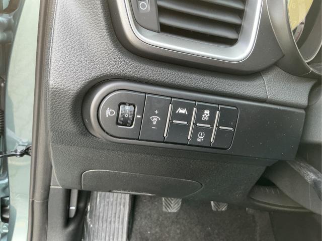 Kia / Ceed / Grau / Spin / Yucca Steel Grey / , Beispielbilder, ggf. teilweise mit Sonderausstattung