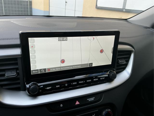 Kia / Ceed / Grau / Spin / Yucca Steel Grey / , Beispielbilder, ggf. teilweise mit Sonderausstattung