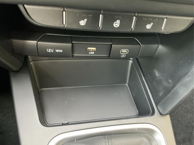 Kia / Ceed / Grau / Spin / Yucca Steel Grey / , Beispielbilder, ggf. teilweise mit Sonderausstattung