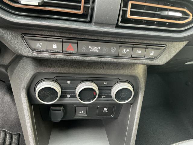 Dacia / Jogger / Schwarz / Extreme / Black Metalic / , Beispielbilder, ggf. teilweise mit Sonderausstattung