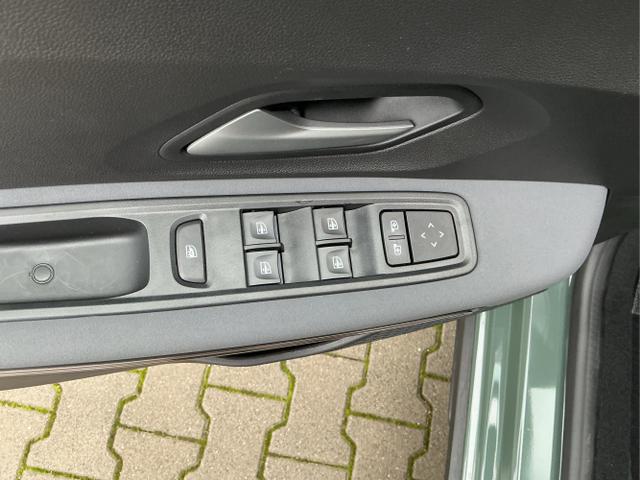 Dacia / Jogger / Grün / Extreme / Dusty Green / , Beispielbilder, ggf. teilweise mit Sonderausstattung