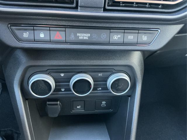 Dacia / Jogger / Grün / Extreme / Dusty Green / , Beispielbilder, ggf. teilweise mit Sonderausstattung