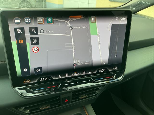 Cupra / Born / Grün / VZ / Dark-Forest Grūn / 