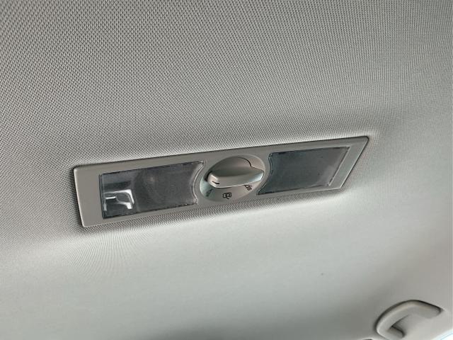 Skoda / Karoq / Schwarz / Selection / Black Magic Metalic / , Beispielbilder, ggf. teilweise mit Sonderausstattung