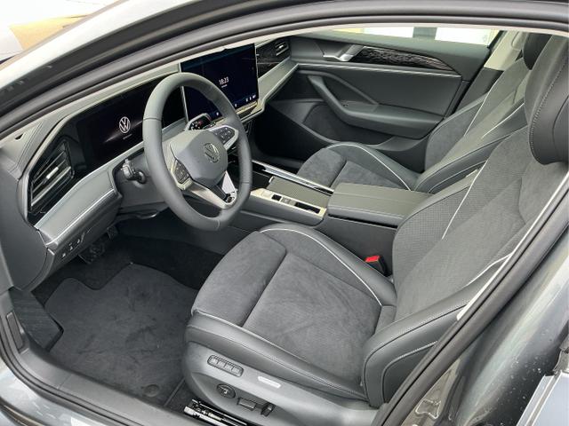 Volkswagen / Passat Variant / Grau / Elegance+AHK / Diabase Grey / , Beispielbilder, ggf. teilweise mit Sonderausstattung
