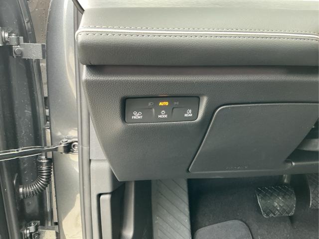 Volkswagen / Passat Variant / Grau / Elegance+AHK / Diabase Grey / , Beispielbilder, ggf. teilweise mit Sonderausstattung