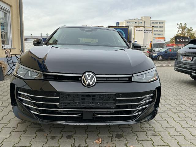 Volkswagen / Passat Variant / Schwarz / Elegance / Grenadilla Black / , Beispielbilder, ggf. teilweise mit Sonderausstattung