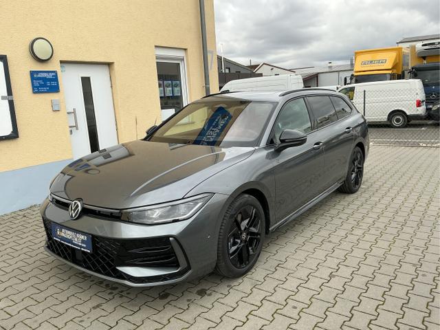 Volkswagen Passat Variant - R-Line 4WD Standh. P.-Dach Black Style P. Navi Head-UP Matrix-LED ACC
