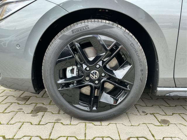 Volkswagen / Passat Variant / Grau / R-Line / Diabasgrau / , Beispielbilder, ggf. teilweise mit Sonderausstattung